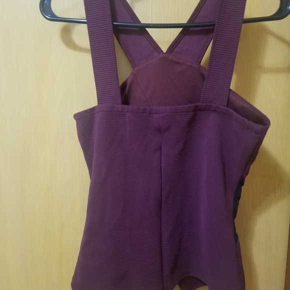 Top - Picture 3 of 4